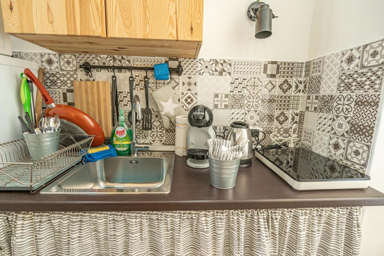 Casa Vacanze Decumano 18 Napoli Bagian luar foto